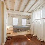 Ghirlandina Loft - In The Historic Center Of