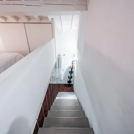 Ghirlandina Loft - In The Historic Center Of * Modena