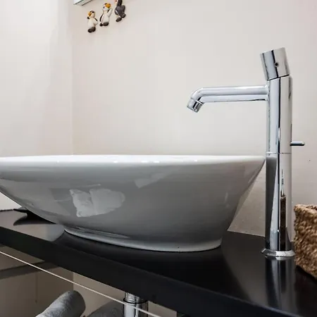 Ghirlandina Loft - In The Historic Center Of * Μόντενα