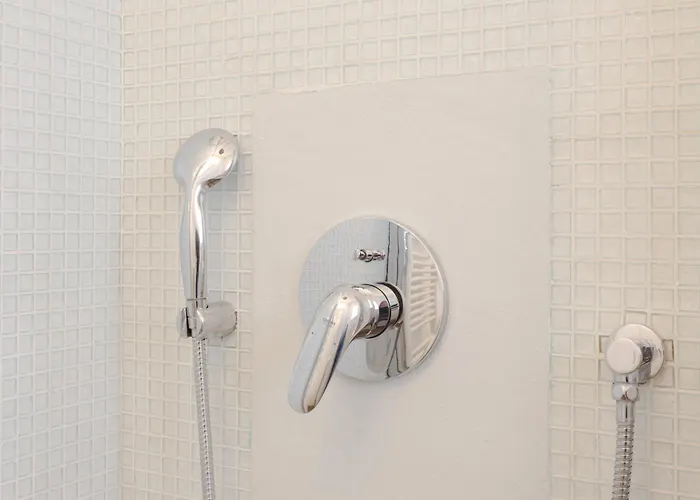 Ghirlandina Loft - In The Historic Center Of Apartament *