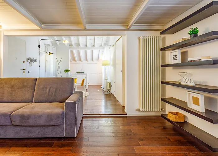 Ghirlandina Loft - In The Historic Center Of * Modena